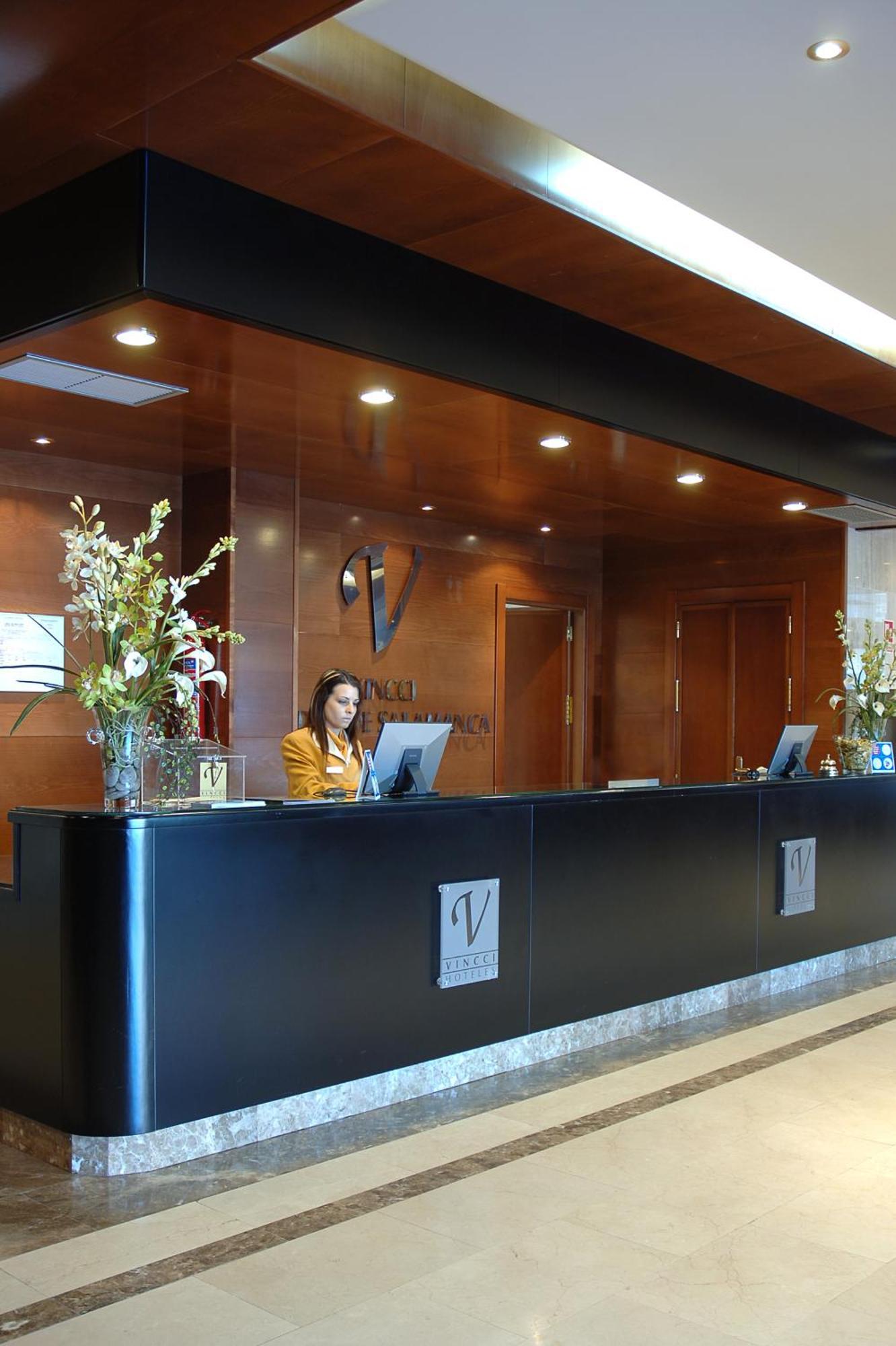 Vincci Ciudad De Salamanca Bagian luar foto